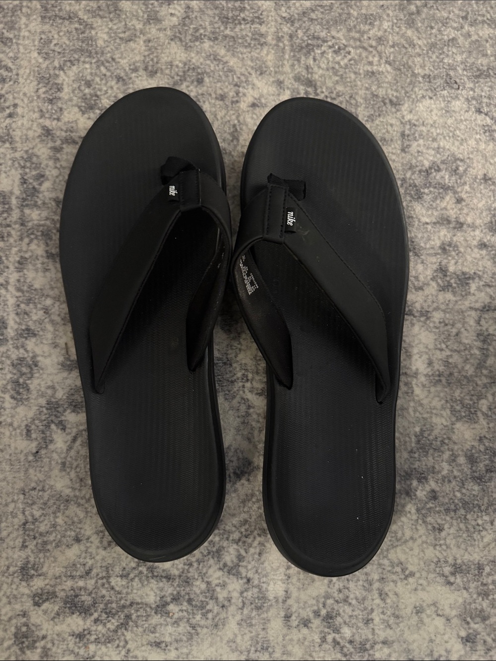Nike Men’s Black Flip-Flop Sandals